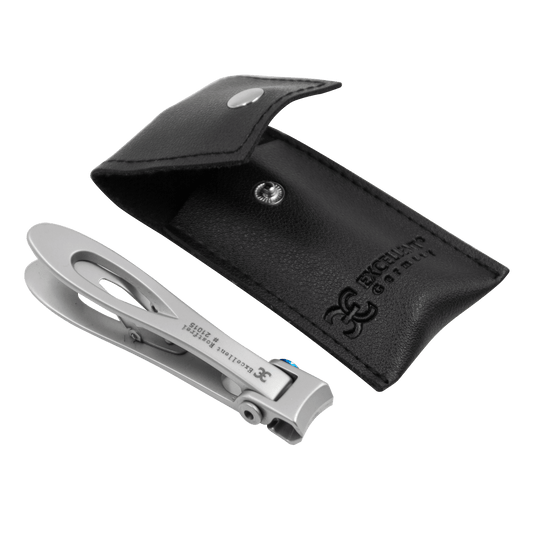 Nagelknipser im Etui