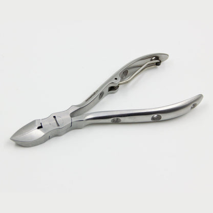 Nagelzange für festere Fingernägel